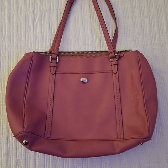Coach Handbags - Coach Vintage Bag